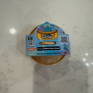 Mini Squishy Mystery Dumpling